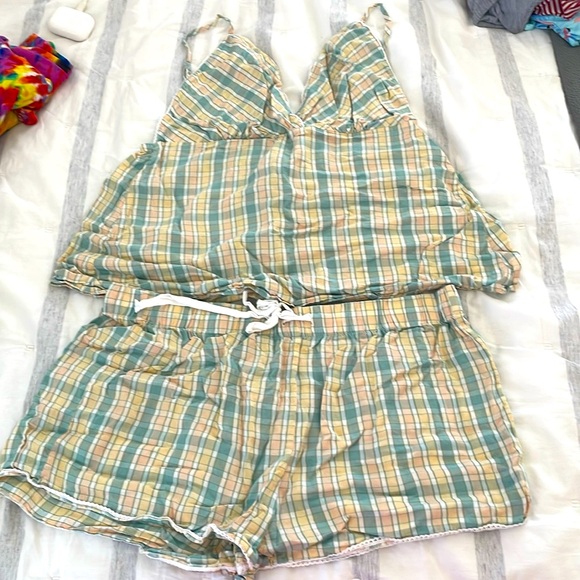 Rails Matching PJ Set - Picture 3 of 6